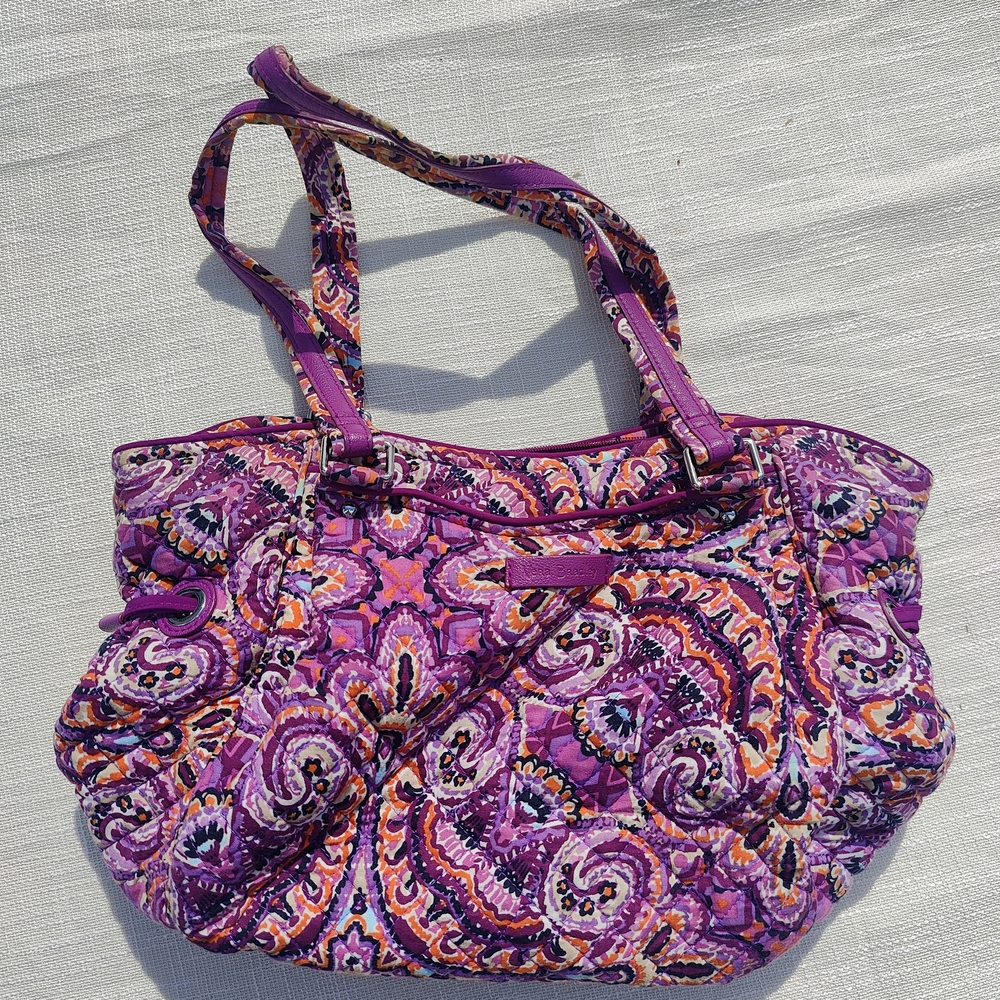 Vera Bradley Glenna Tote in Dream Tapestry
